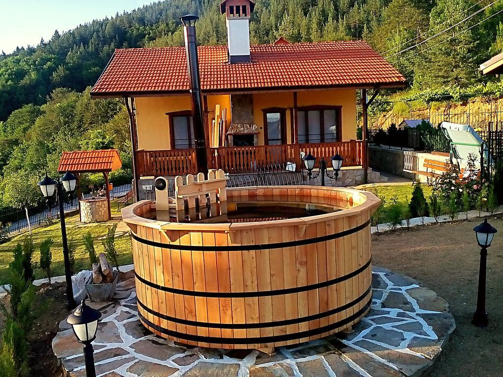 Villa Rupcovoto Smolyan Exteriör bild