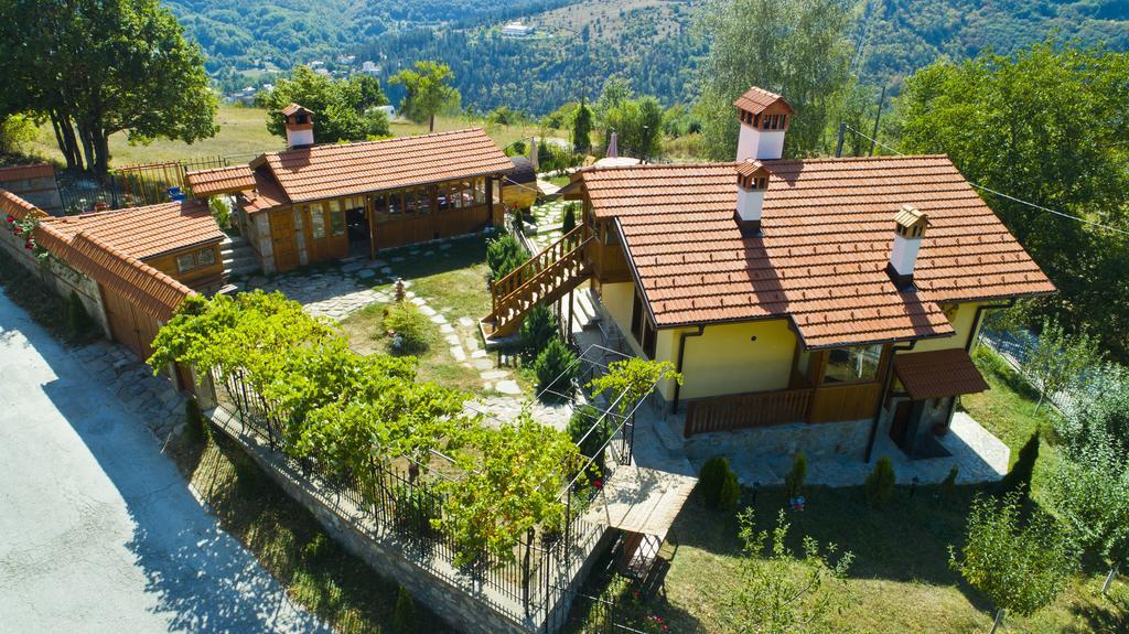 Villa Rupcovoto Smolyan Exteriör bild